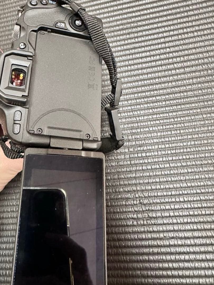 Canon EOS Kiss X9 本体 + レンズ + 付属品