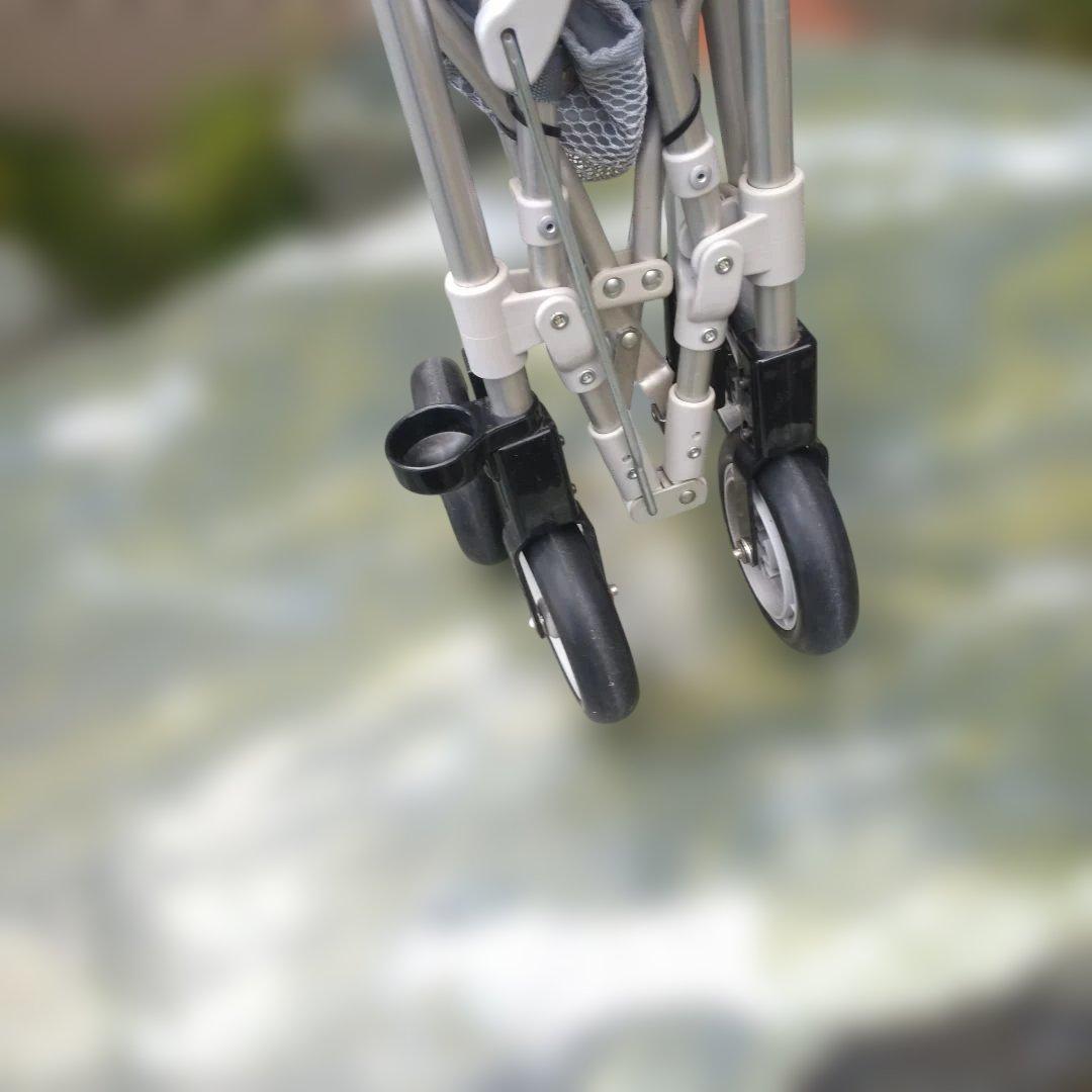 折りたたみ式歩行器 アルミ製