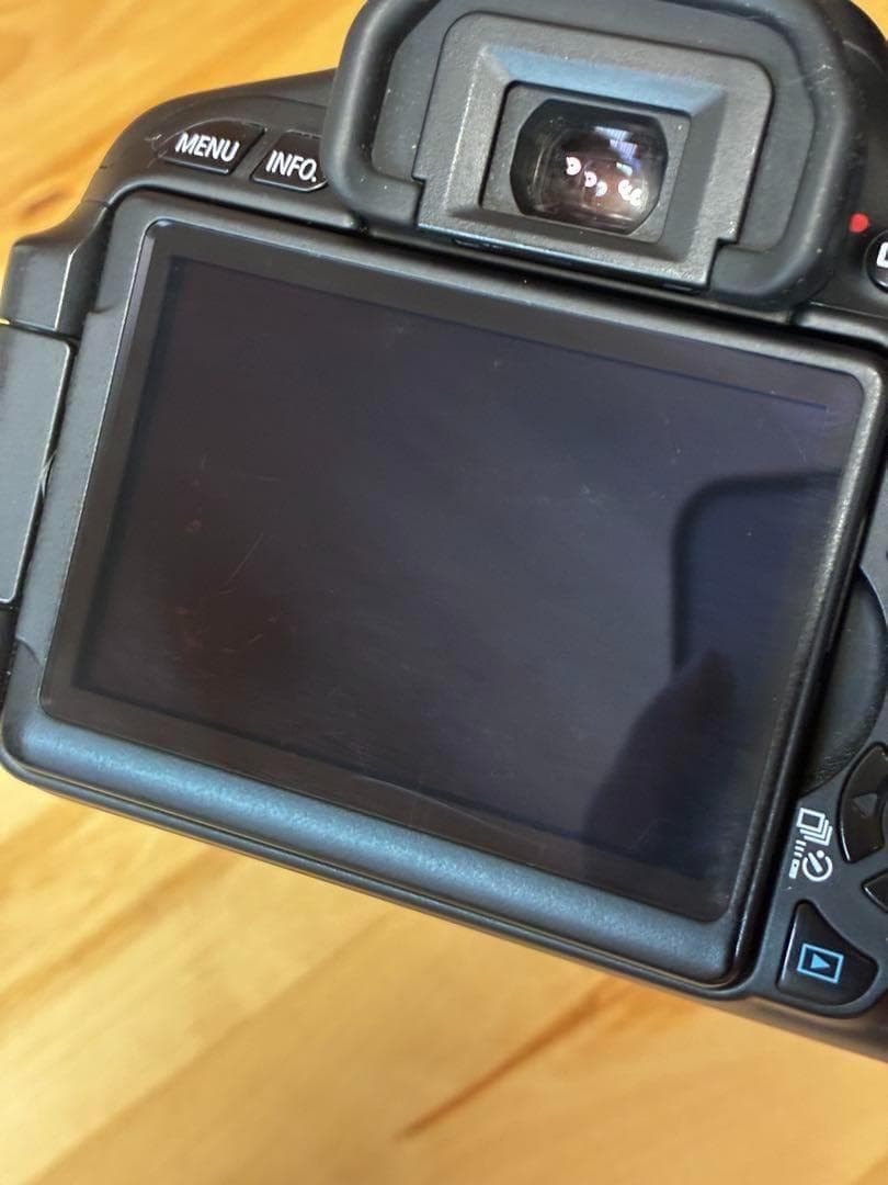 Canon EOS Kiss x5 ❤️スマホ転送❤️動画撮影❤️ 一眼レフ