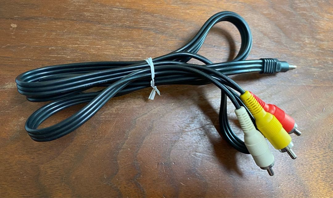 ビクター エブリオ ビデオカメラGZ-MG330 バッテリーチャージャー付