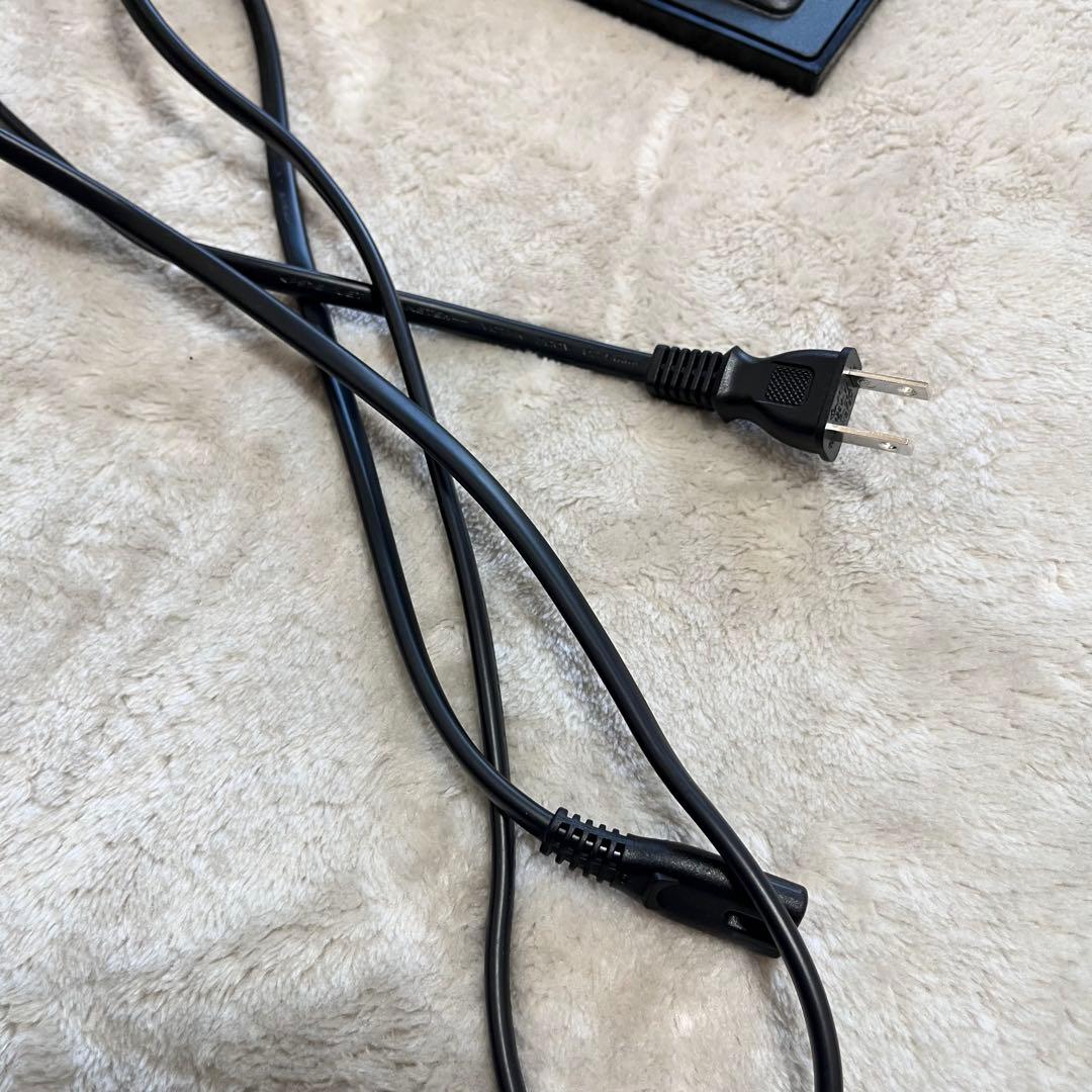 さくらんぼ　　 24V34 22年製 24型テレビ