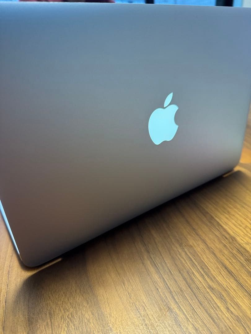 【早い者勝ち】Mac Book air 11インチ