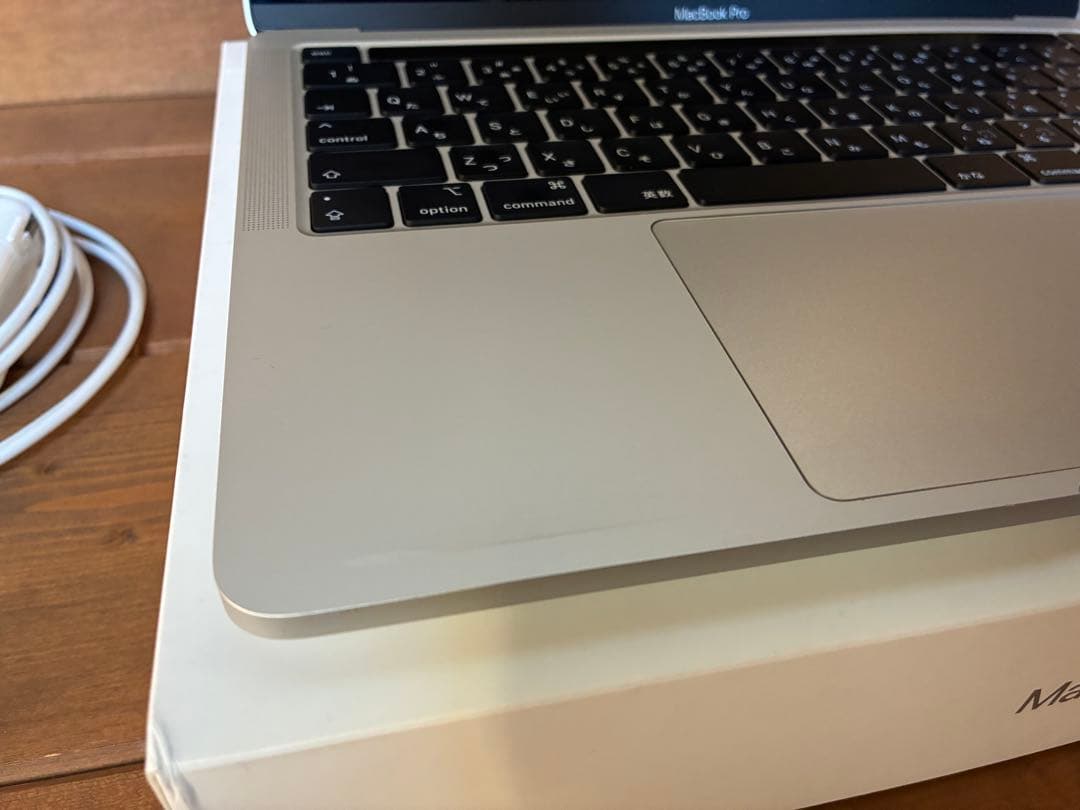 美品⭐︎MacBook Pro 2020 箱・クリアカバー付