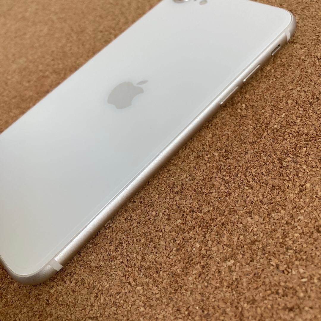 958【早い者勝ち】電池ほぼ新品☆iPhoneSE3 64GB SIMフリー☆
