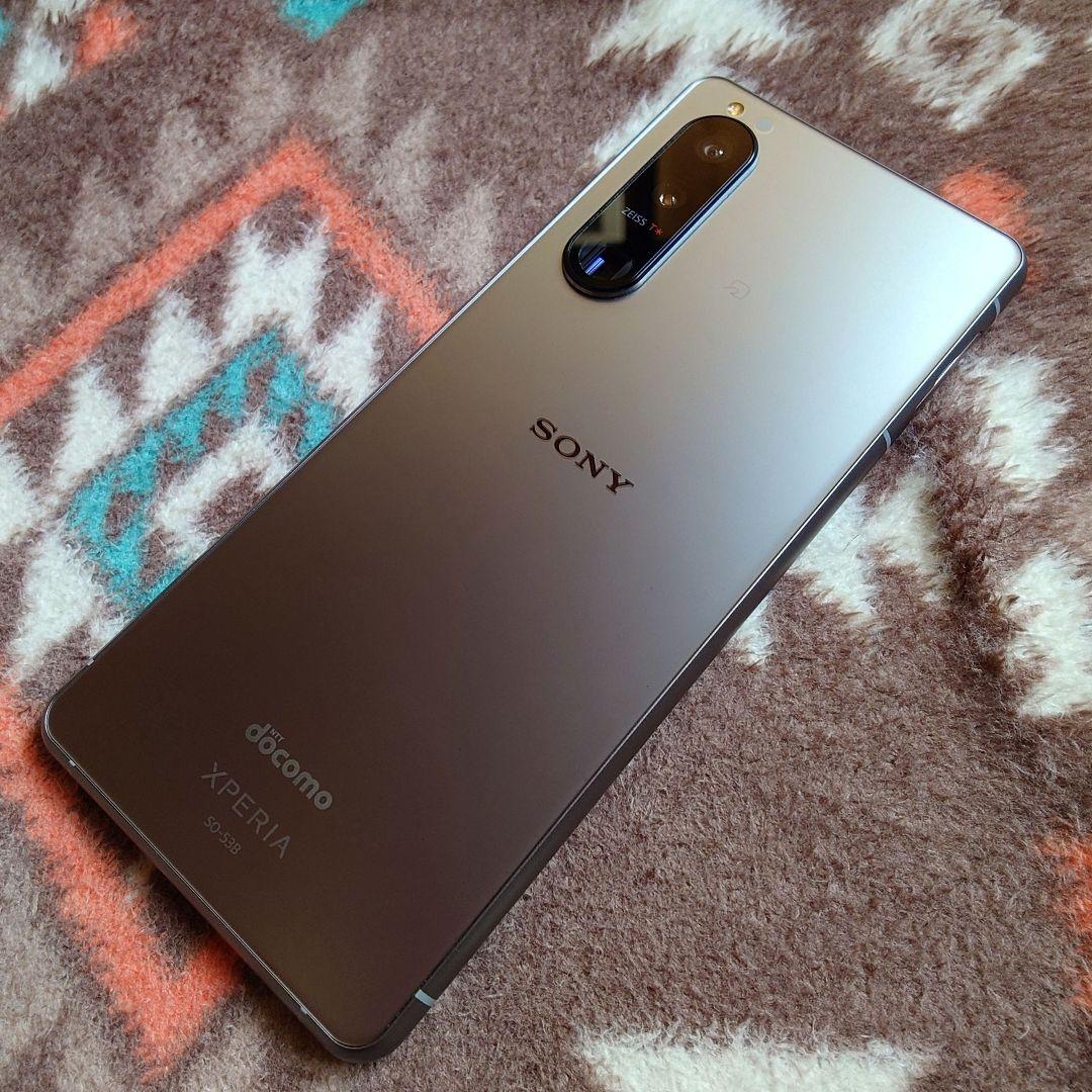 スマートフォン本体 Xperia 5 III Frosted Silver 128GB docomo