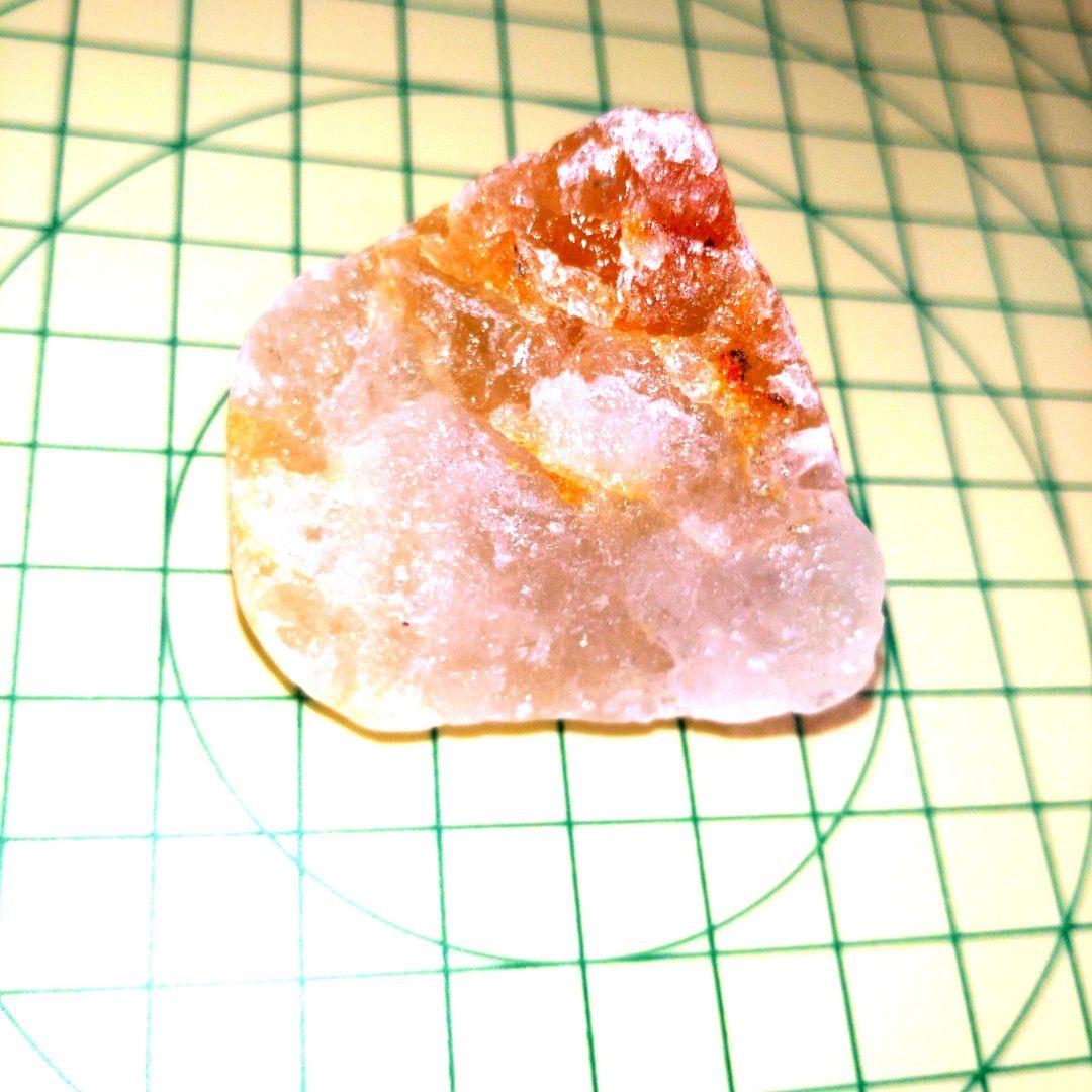糸魚川産?ピンク混じり翡翠原石