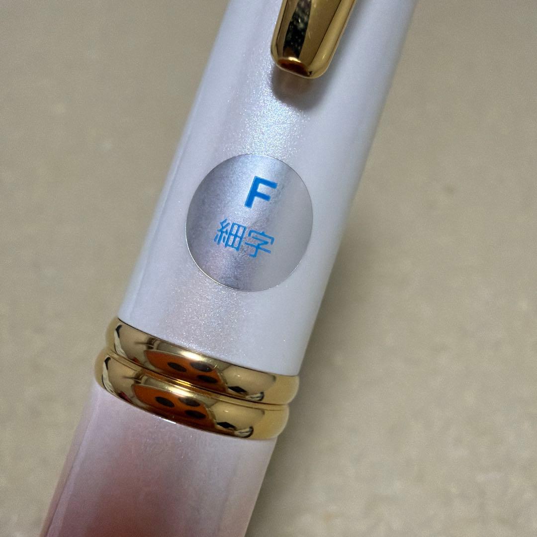 新品 限定 パイロット キャップレス 万年筆 F ニッポニア オエステ会 箱付き