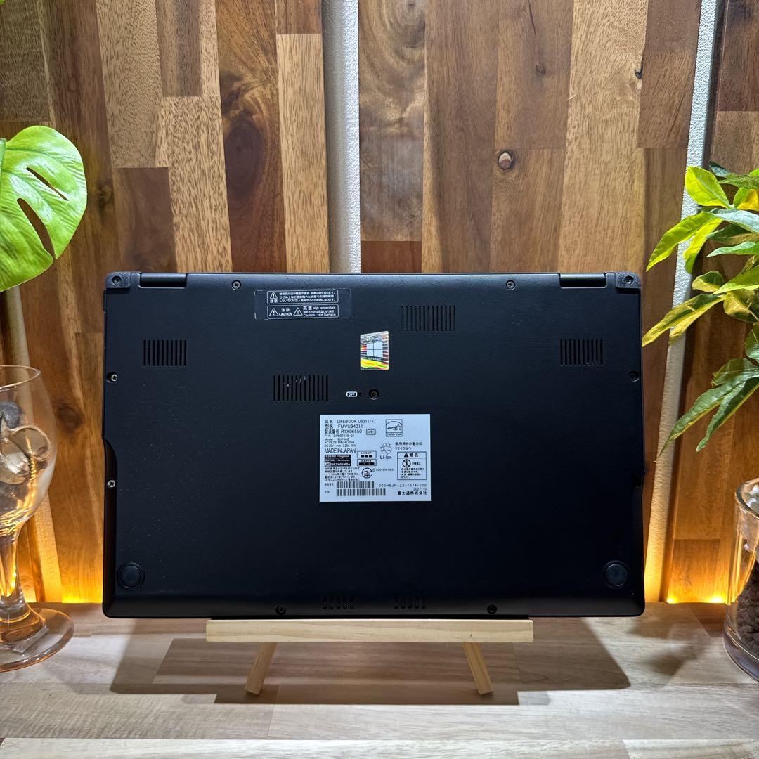 準美品‼️LIFEBOOK☘️最高峰i7☘第11世代☘メモリ16GB☘️ノートパソコン