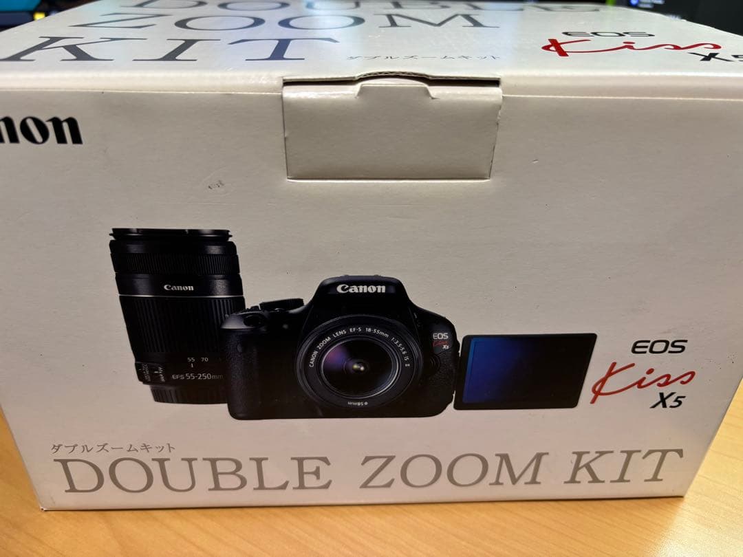 [美品&おまけ]Canon EOS KISS X5 DZK + マクロレンズ付き