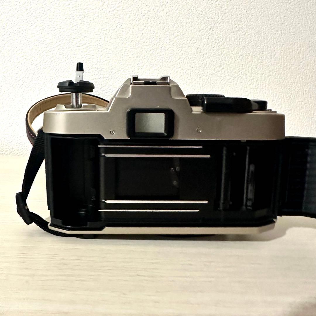 Nikon FM10 フィルム一眼レフカメラ 50mmレンズ付き