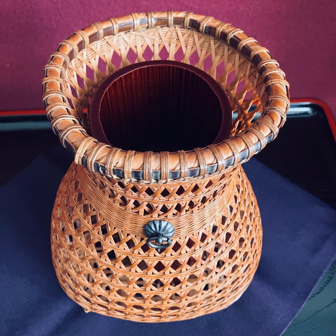 茶道具 竹工芸師小倉宗明作 びく形掛籠花入(びく籠)