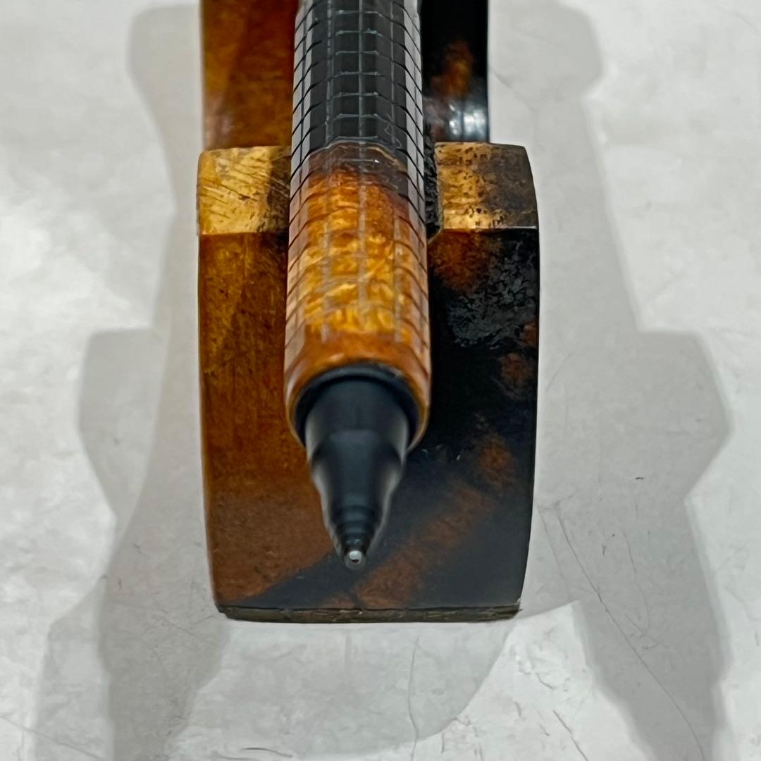モト　orenznero 0.5 mm 12角軸　スリット加工格子柄