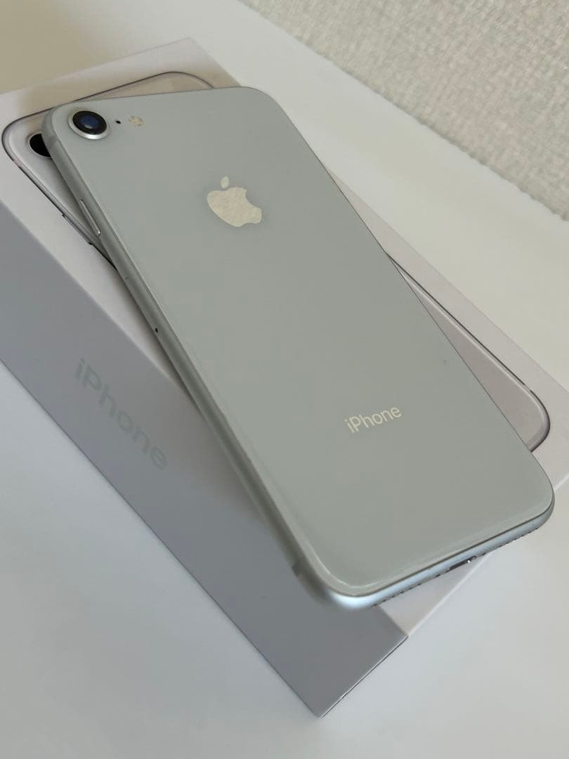 iphone8本体