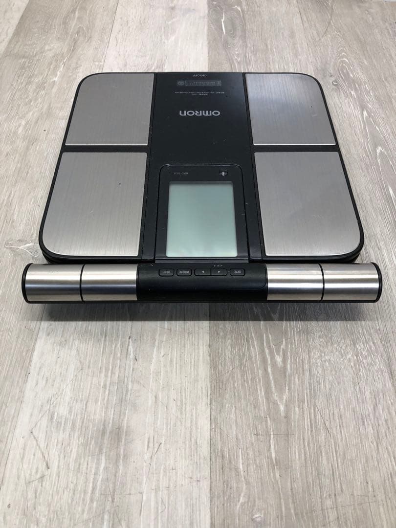 1032 オムロン 体重体組成計 カラダスキャン KDR-703T 現状品