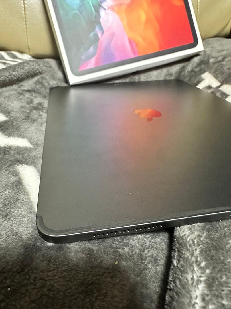 iPad Pro 12.9インチ（第4世代）スペースグレイ　512GB WiFi