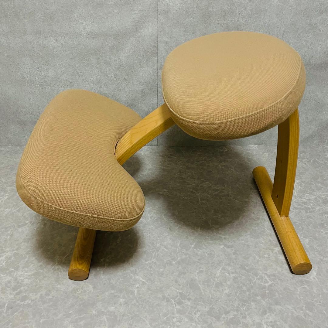 バランスラボ　サカモトハウス　バランスチェア バランスイージー　 ベージュ