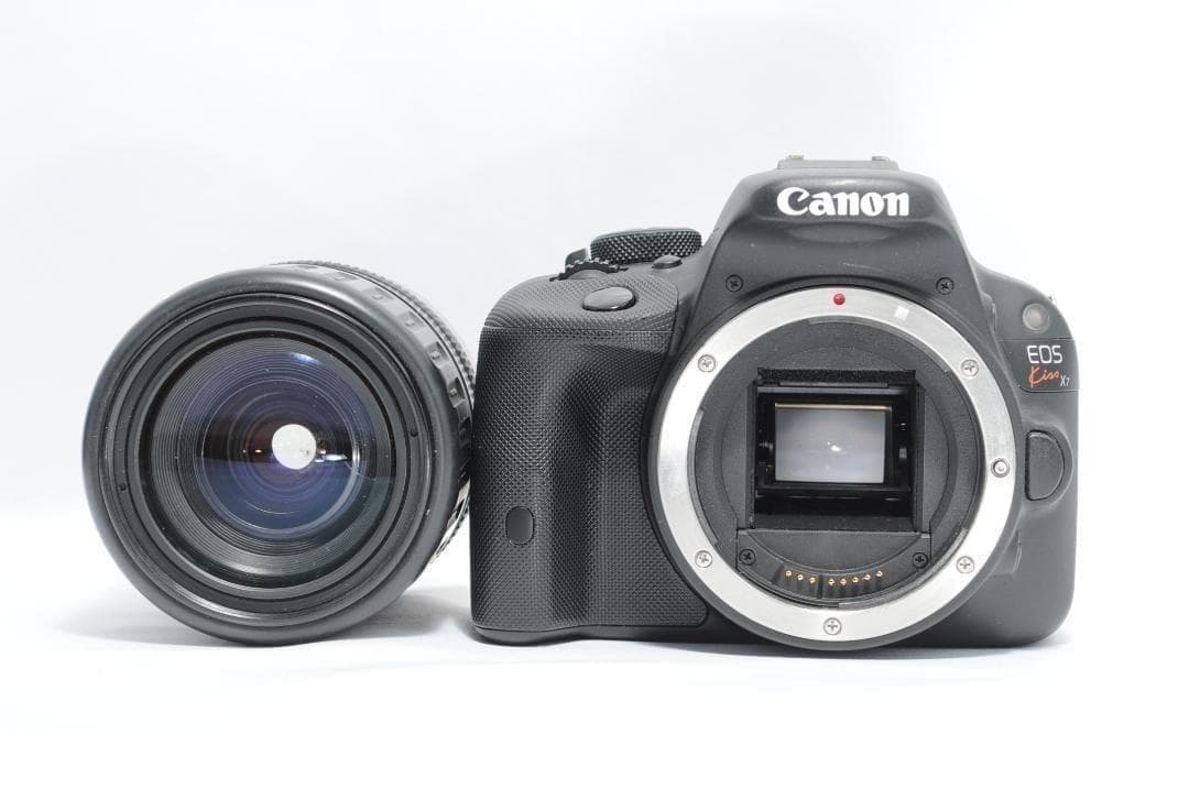 様々なシーンで❗️Canon Kiss X7 高倍率・小型軽量で届いてすぐ使える