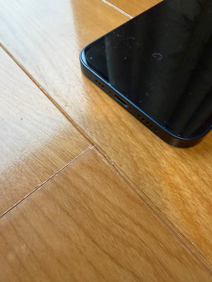 iPhone13 128GB ブラック　美品
