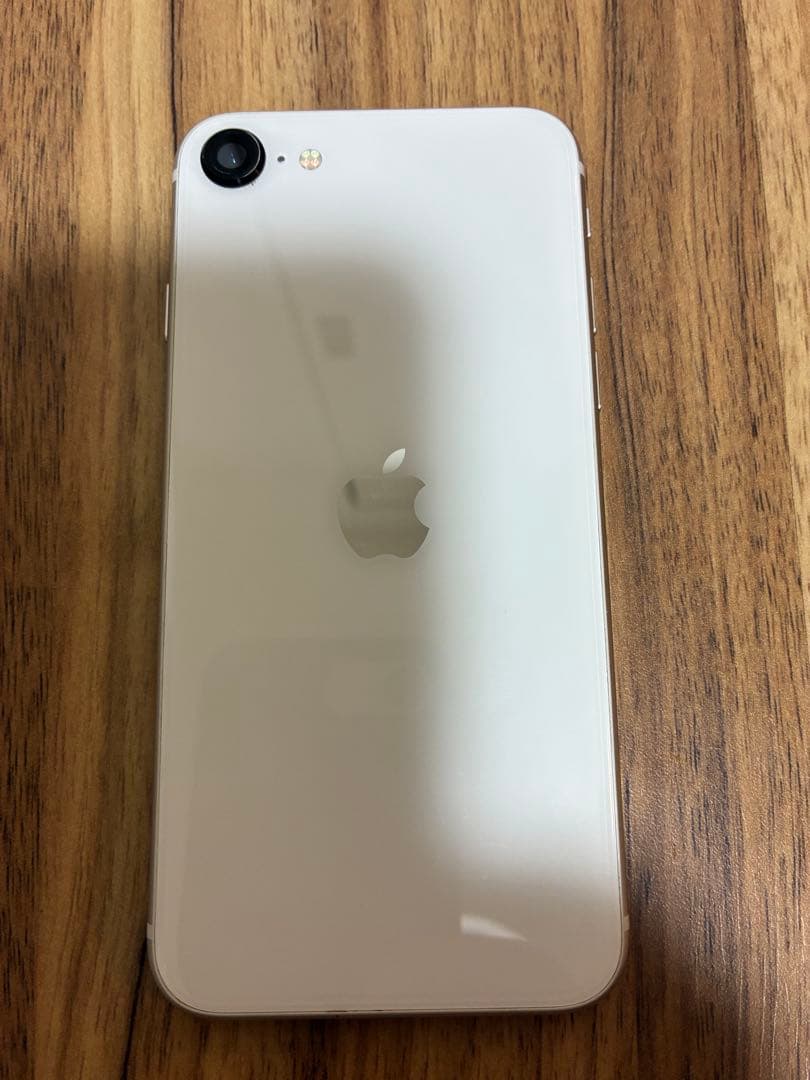 Apple iPhone SE (第3世代) ホワイト 本体 128GB