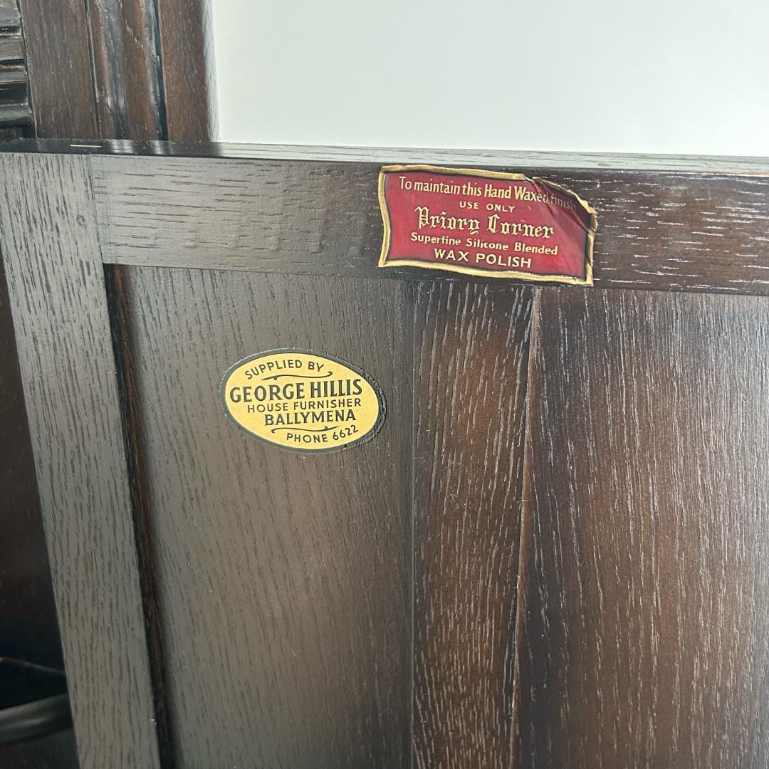 イギリス アンティーク　家具 コーナーキャビネット　1950年頃 511A