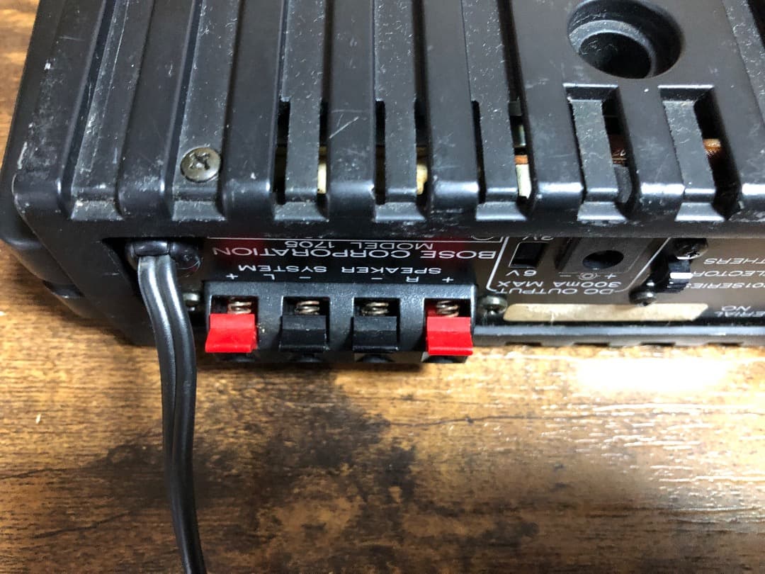 BOSE MODEL 1705 パワーアンプ　①