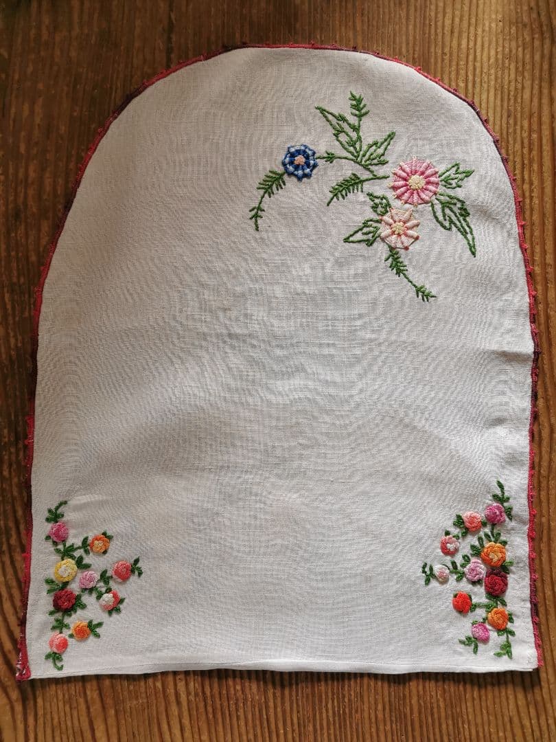 アンティーク フランス 立体的な色糸バリオン薔薇刺繍 ランジェリーリネンケース