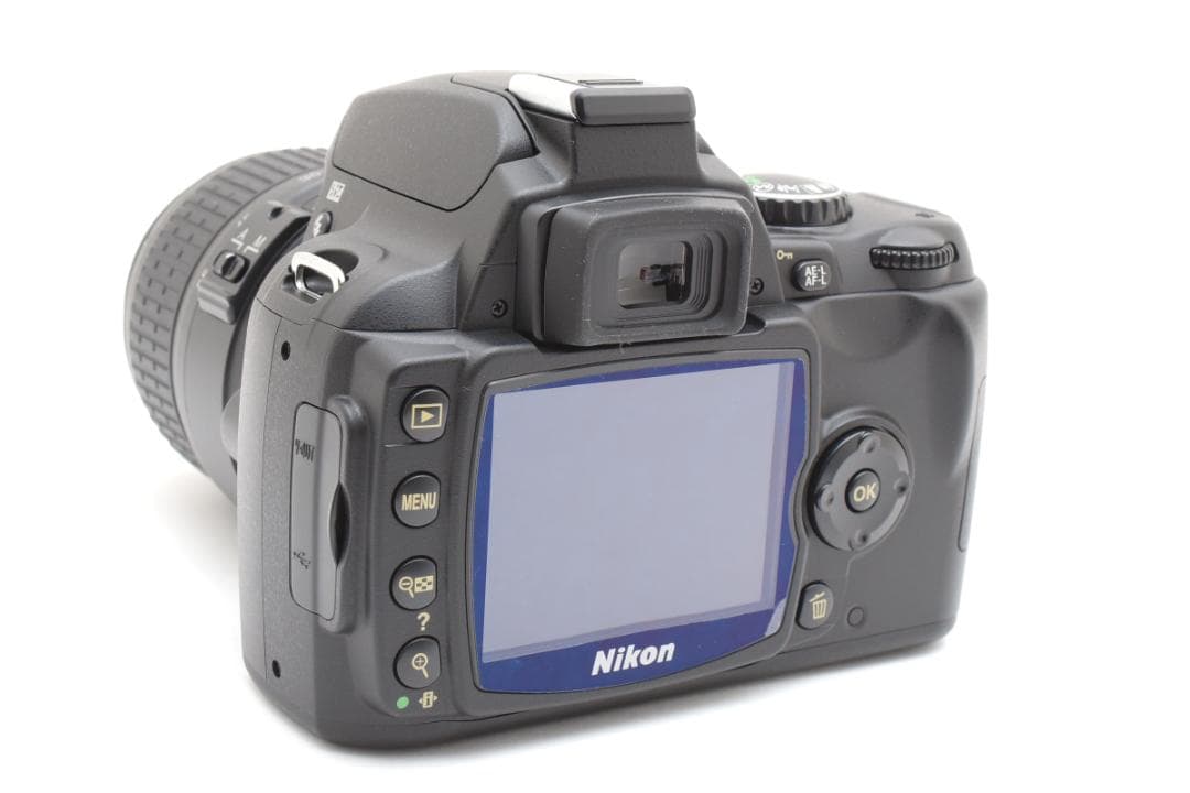 たん⭐︎　新品級 ショット数31回 Nikon D40x 初心者向け